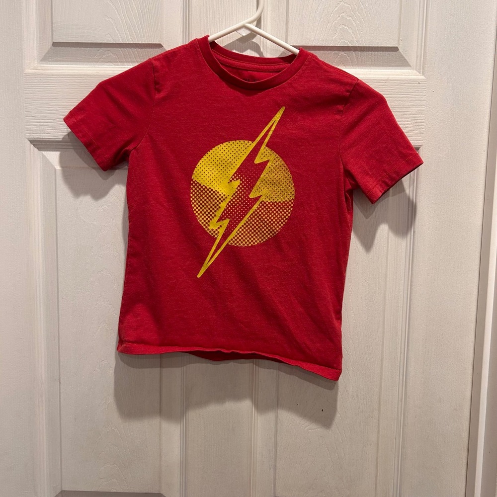 Gap Kids DC Comics The Flash Graphic T-Shirt Red Boys‎ Size Small Lightning Bolt